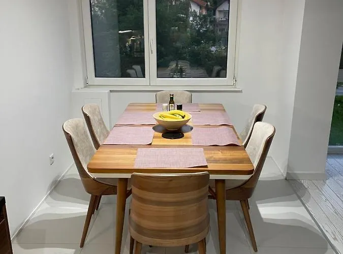 Riba Fish Apartman *